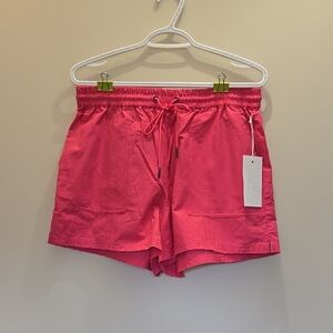Hudson’s Bay North Bright Pink Women's Cargo Shorts Size Large